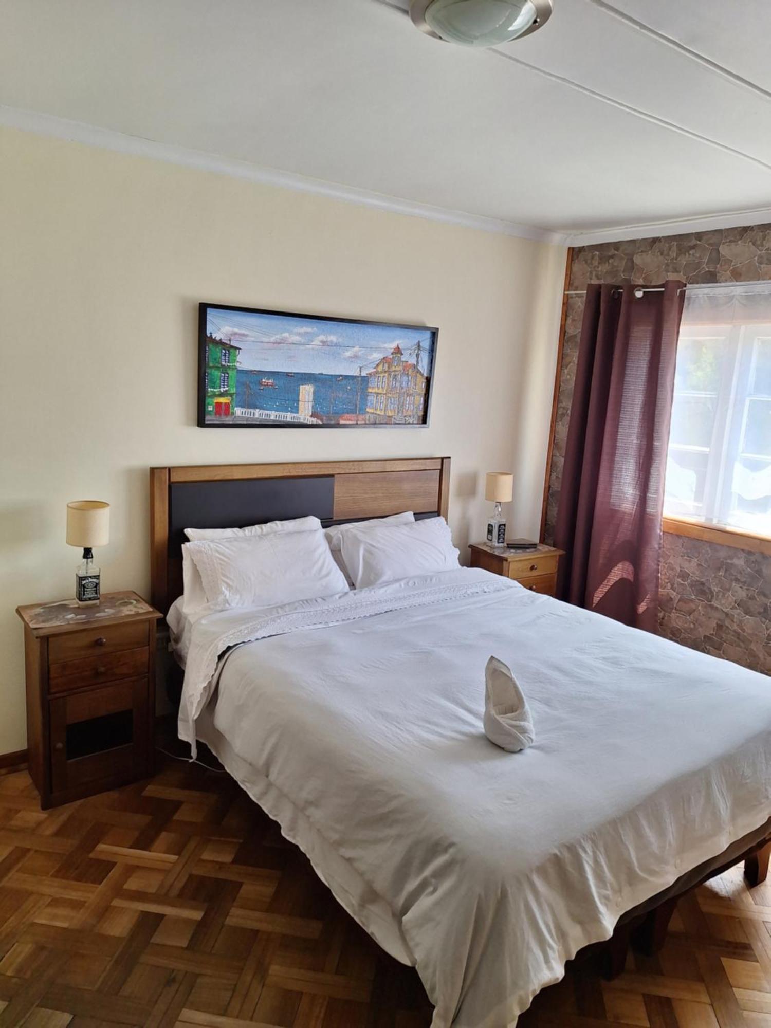 Casa Avenida Alemania Otel Valparaíso Oda fotoğraf